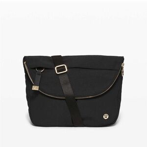 Lululemon athletica Black All Night Festival Crossbody Bag 5L RETIRED